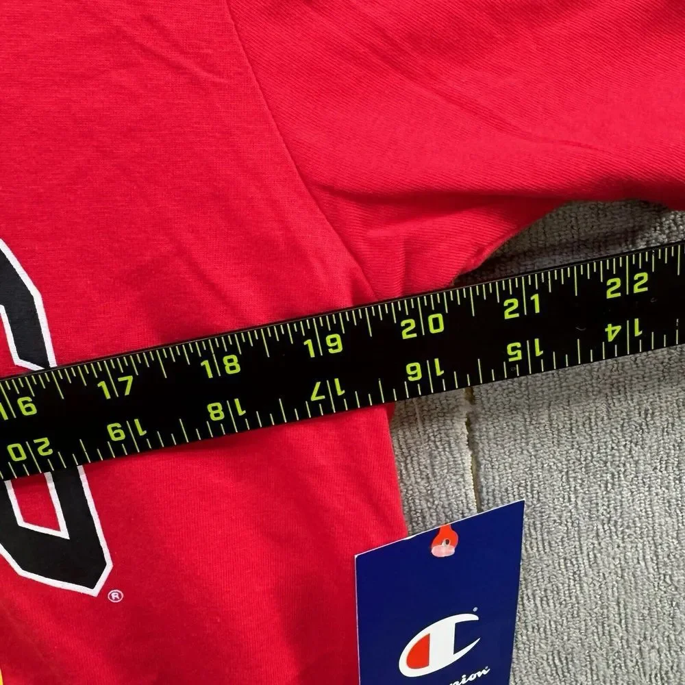 T-Shirt‎ Georgia Bulldog Champions Short Sleeve Crew Neck  Size M Red - Picture 3 of 5